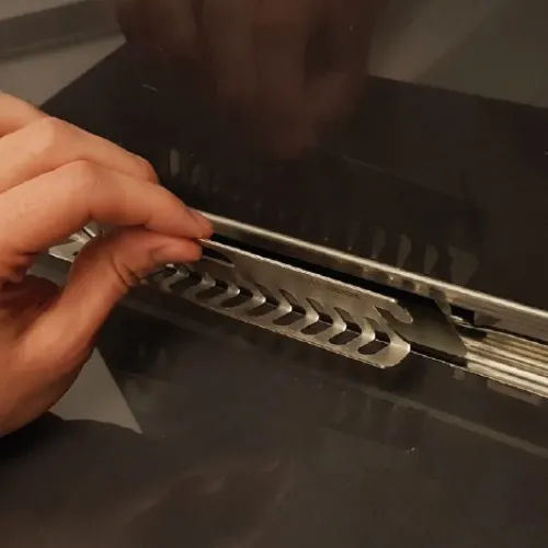 BERGES Желоб водосток WALL 1000 пристенный, золото глянец,вертикальный выпуск S-сифон D50/105мм H30/135мм, 092057