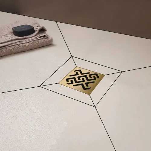 BERGES Трап водосток PLATZ Antik 100х100, бронза, вертикальный выпуск S-сифон D50/105мм H30/80мм, 094060