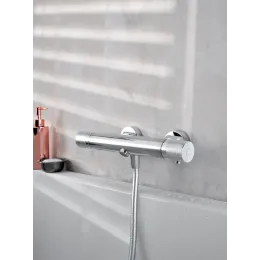 Настенный смеситель Rivoli с выходом на душ (без лейки), неповоротный излив, термостат E24325-CP Jacob Delafon