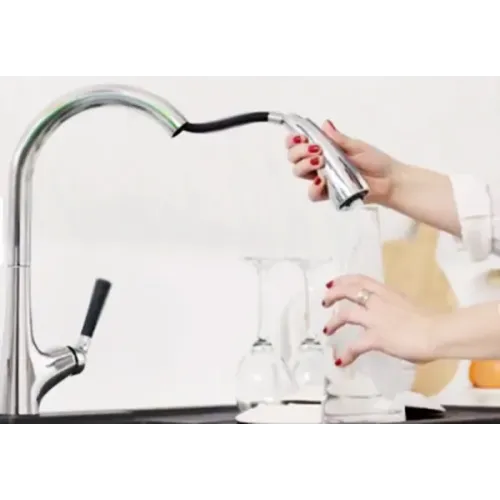 Смеситель для кухни с выдвижной лейкой Malleco 2 режима, поворотный излив E562-CP Jacob Delafon