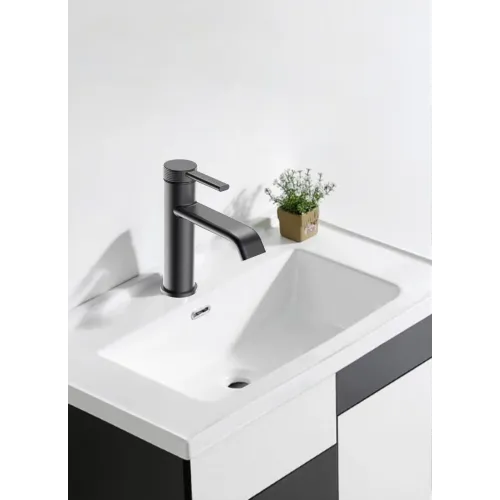 Смеситель на раковину SMARTFLOW. Серия REBRICK SMF0102-A01BK