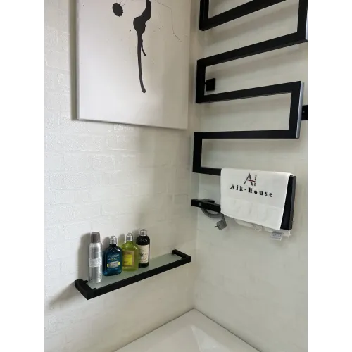 Timo. Полка в ванную стеклянная Selene 14072/03 Черный