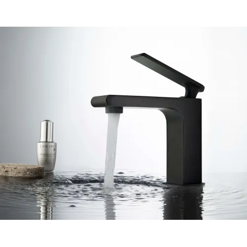 Timo. Смеситель для раковины Anni 2761/03F Черный