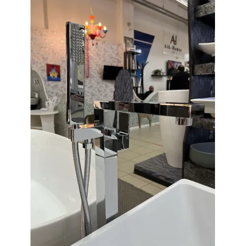 Timo. Смеситель напольный для ванны Selene 2200/00Y-CR Хром