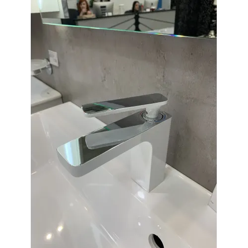 Timo. Смеситель для раковины Torne 4361/00-16 Хром-Белый