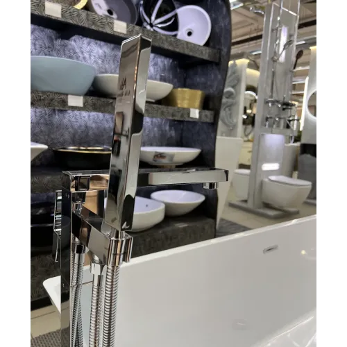 Timo. Смеситель напольный для ванны Selene 2200/00Y-CR Хром