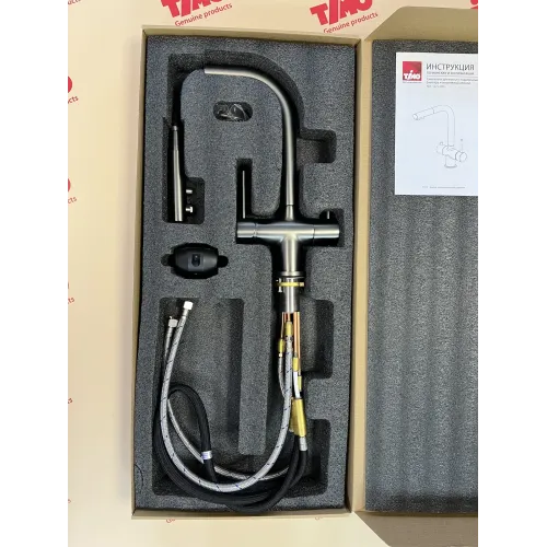 Timo. Смеситель для кухни с подключением фильтра и выдвижной лейкой Saona 2356/18FL Черное золото