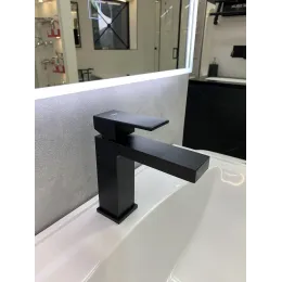 Timo. Смеситель для раковины Selene 2061/03F Черный