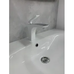 Timo. Смеситель для раковины Helmi 4061/00-16F Хром-Белый