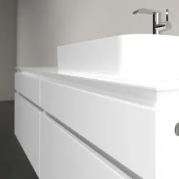 Villeroy & Boch Legato Тумба под раковину, с подсветкой, 4 выдвижных ящика, 1600 x 550 x 500 mm, Glossy White / Glossy White B766L0DH