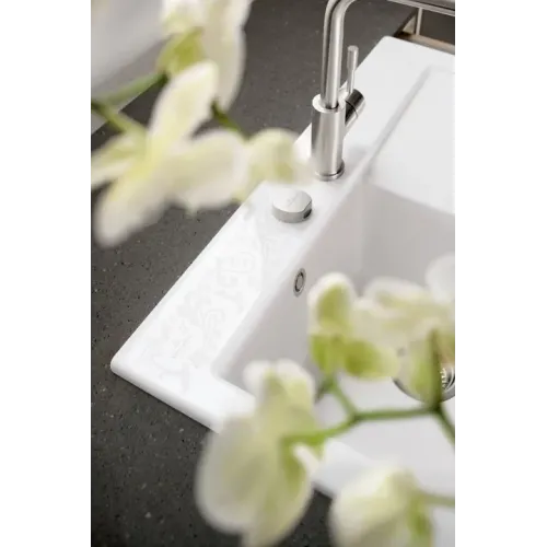 Villeroy & Boch Subway 45 Мойка, включая Комплект слива с эксцентриком, выкл Керамика, 780 x 510 mm, Snow White CeramicPlus 677202KG