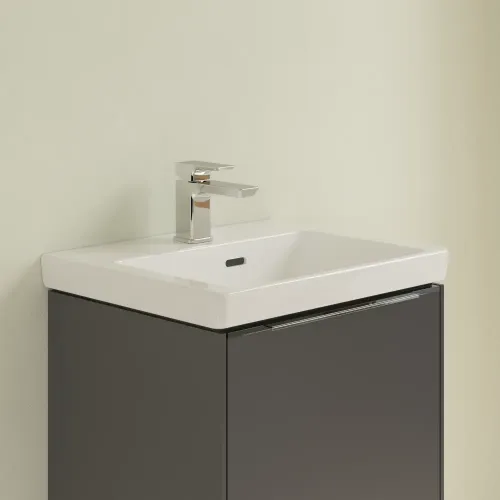 Раковина компактная Villeroy & Boch Subway 3.0 50 x 40 см 4370FF01