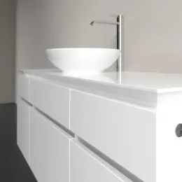 Villeroy & Boch Legato Тумба под раковину, с подсветкой, 5 выдвижных ящиков, 1400 x 550 x 500 mm, Glossy White / Glossy White B586L0DH
