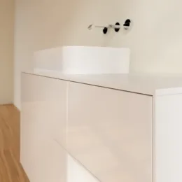 Villeroy & Boch Finion Тумба под раковину, с подсветкой, 3 выдвижных ящика, 1200 x 603 x 501 mm, Glossy White Lacquer / Glossy White Lacquer G691GFGF